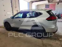 2017 Nissan ROGUE photo