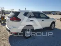 2017 Nissan ROGUE photo