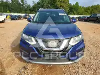 2017 Nissan ROGUE photo