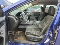 2017 Nissan ROGUE photo