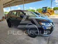2017 Nissan ROGUE photo