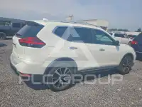 2017 Nissan ROGUE photo
