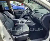 2017 Nissan ROGUE photo