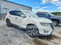 2017 Nissan ROGUE фото