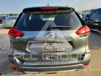 2017 Nissan ROGUE photo