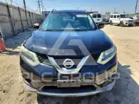 2017 Nissan ROGUE photo