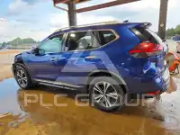 2017 Nissan ROGUE photo