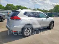 2017 Nissan ROGUE photo