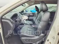 2017 Nissan ROGUE photo