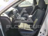 2017 Nissan ROGUE photo