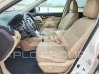 2017 Nissan ROGUE photo