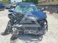 2017 Nissan ROGUE photo