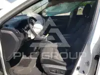 2017 Nissan ROGUE photo