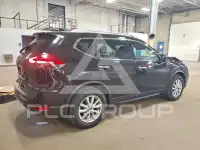 2017 Nissan ROGUE photo