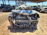 2017 Nissan ROGUE photo