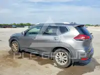 2017 Nissan ROGUE photo