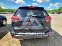 2017 Nissan ROGUE photo