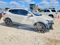 2017 Nissan ROGUE фото