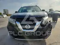 2017 Nissan ROGUE photo
