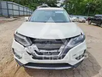 2017 Nissan ROGUE фото