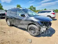 2017 Nissan ROGUE photo