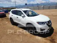 2017 Nissan ROGUE photo