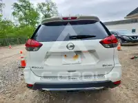 2017 Nissan ROGUE фото