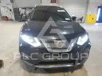 2017 Nissan ROGUE photo