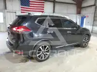 2017 Nissan ROGUE photo