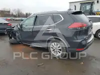 2017 Nissan ROGUE photo