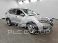 2017 Nissan ROGUE photo