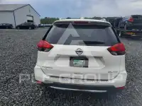 2017 Nissan ROGUE photo