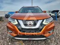 2017 Nissan ROGUE фото