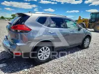 2017 Nissan ROGUE фото