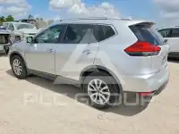 2017 Nissan ROGUE фото