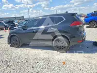 2017 Nissan ROGUE photo