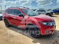 2017 Nissan ROGUE photo