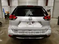 2017 Nissan ROGUE фото