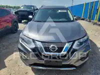 2017 Nissan ROGUE photo