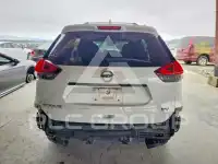 2017 Nissan ROGUE photo