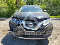 2017 Nissan ROGUE photo