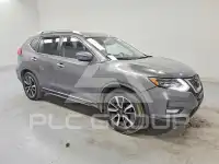 2017 Nissan ROGUE photo