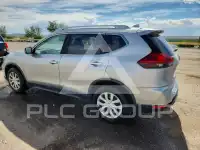 2017 Nissan ROGUE photo