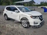 2017 Nissan ROGUE photo