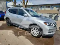 2017 Nissan ROGUE photo