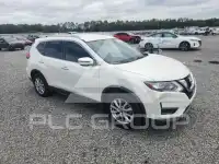 2017 Nissan ROGUE photo