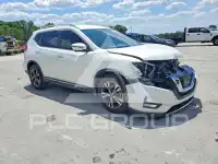 2017 Nissan ROGUE фото