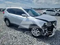 2017 Nissan ROGUE фото
