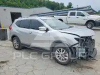 2017 Nissan ROGUE фото