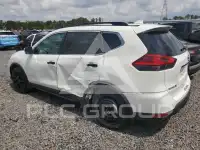 2017 Nissan ROGUE photo